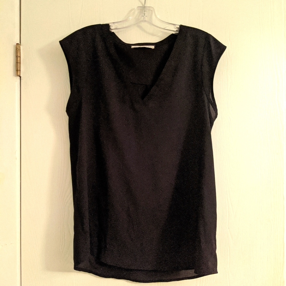 Daniel Rainn Top